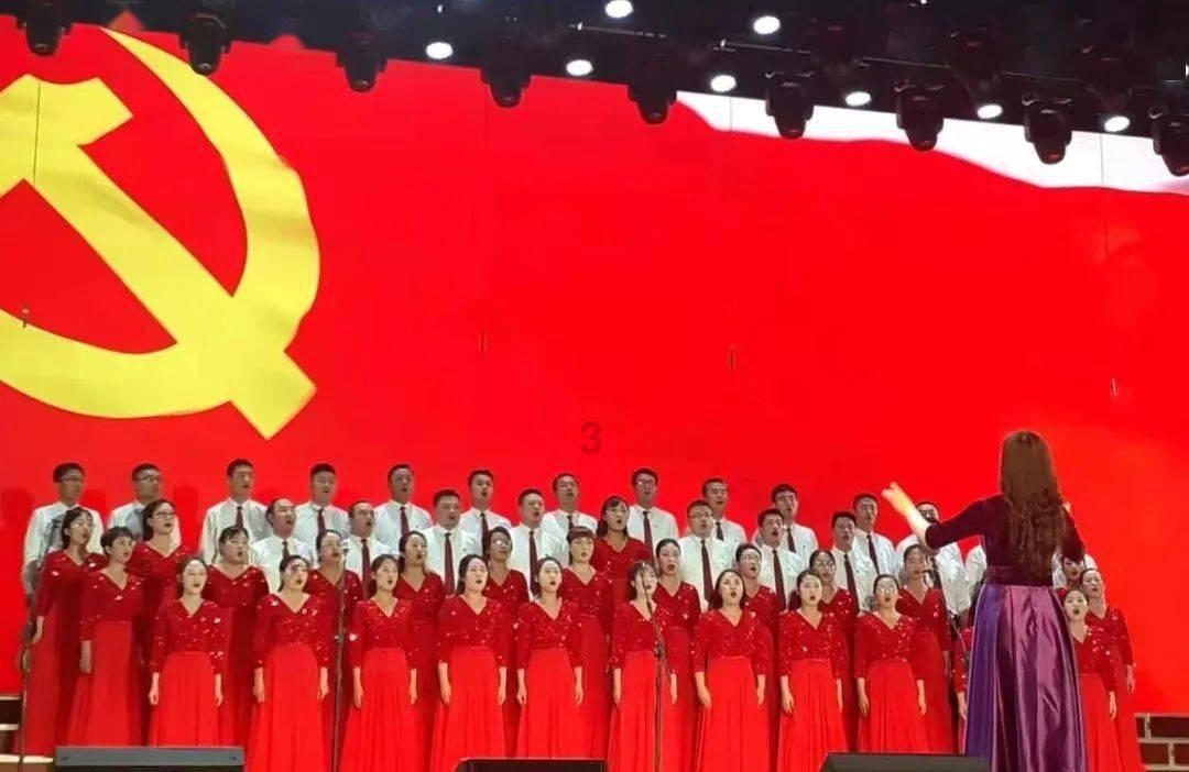 智能观光车:科技保障下的安全旅行与规范交通